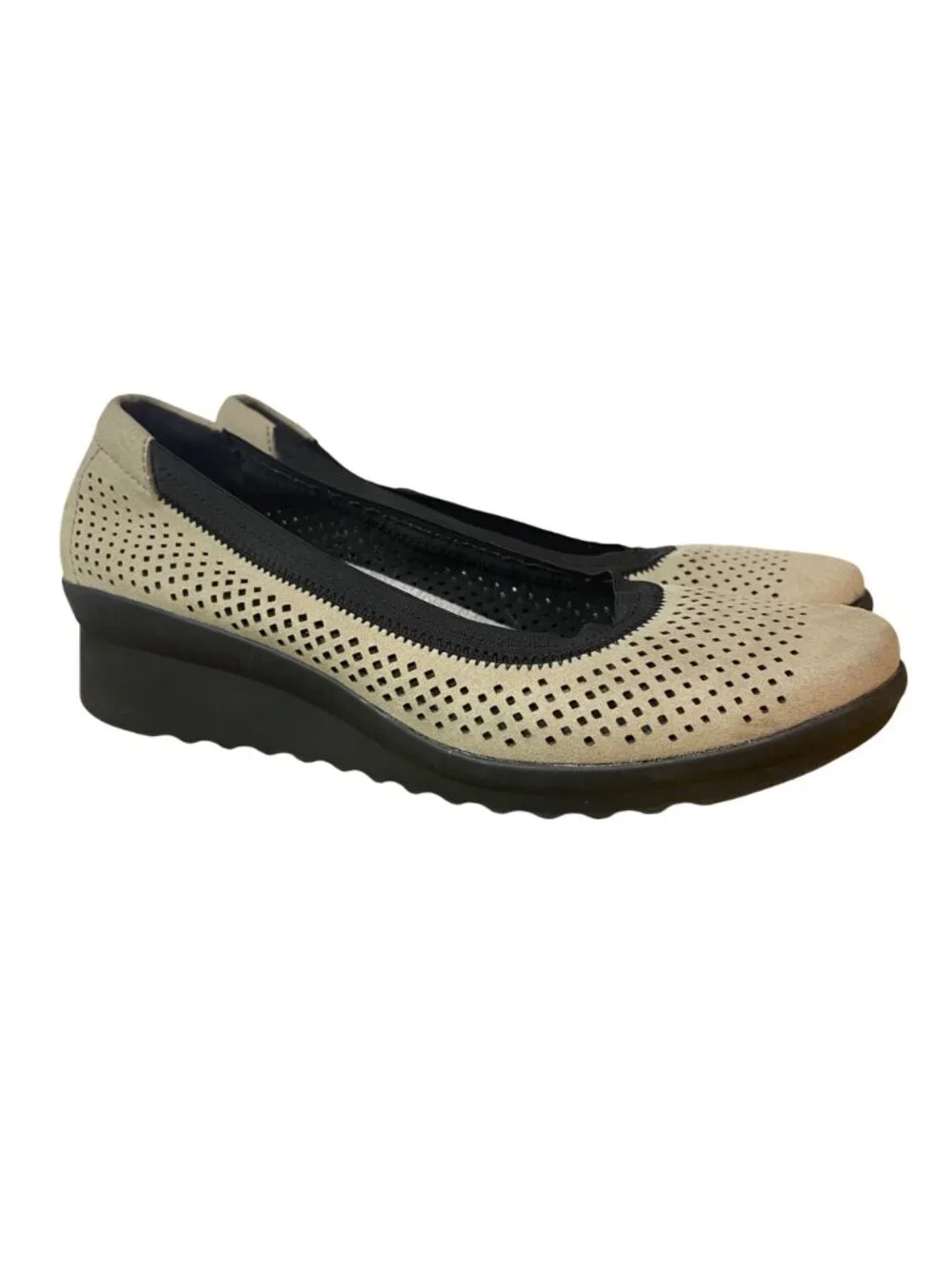 Clarks Cloudsteppers Caddel Trail Platform Wedge Slip Ons Sz 7.5 Lasercut